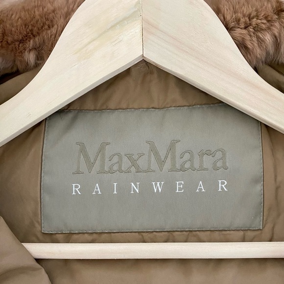 MaxMara Rainwear hooded vest - Picture 2 of 4